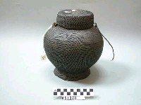 藏品(罐形籐容器)的圖片